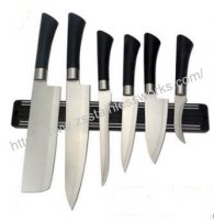 Magnetic knife rack